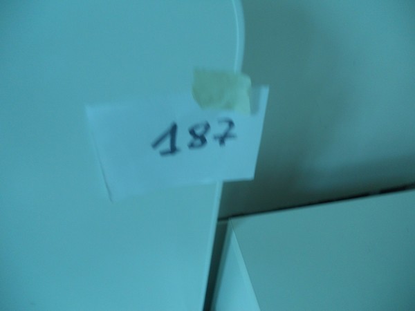 70#5419 Letti e armadi in vendita - foto 18