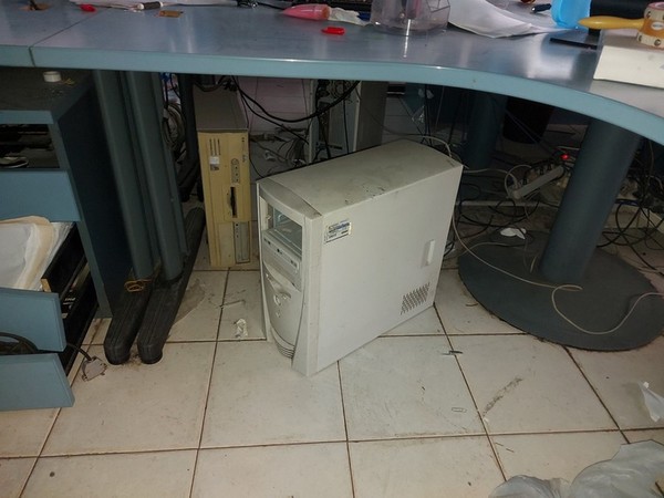 1#5421 Arredi ed attrezzature da ufficio in vendita - foto 26