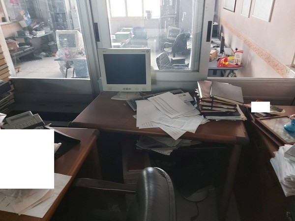 1#5421 Arredi ed attrezzature da ufficio in vendita - foto 57