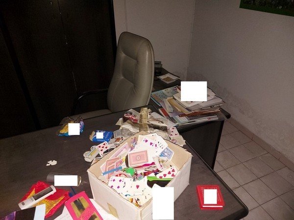 1#5421 Arredi ed attrezzature da ufficio in vendita - foto 64