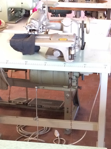 Macchine per cucire in vendita