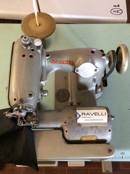 22#5422 Macchina da cucire Strobel 45-250 in vendita - foto 2