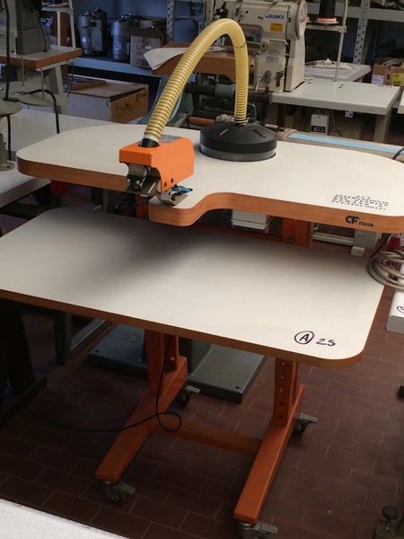 25#5422 Macchina da cucire CF R1 in vendita - foto 1