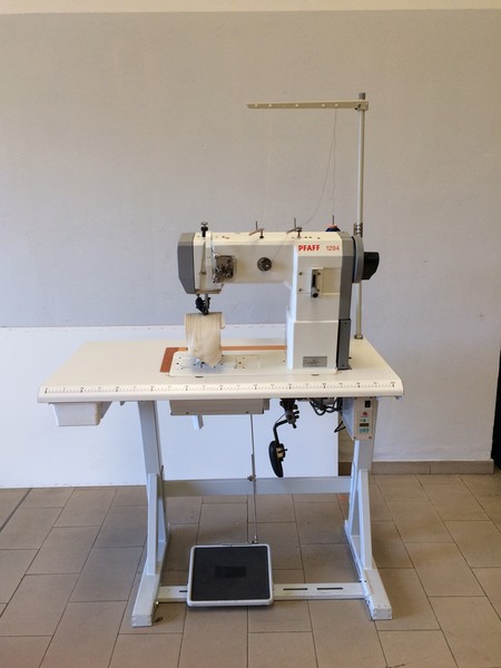 Macchine per cucire in vendita