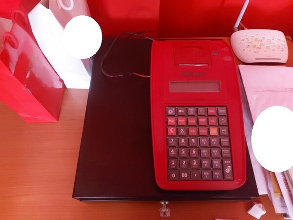 1#5424 Arredi ed attrezzature da ufficio in vendita - foto 5