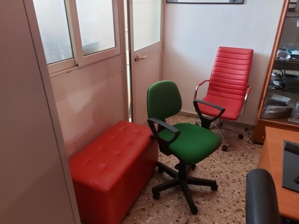 1#5424 Arredi ed attrezzature da ufficio in vendita - foto 42