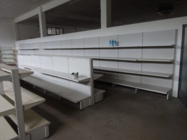 5#5425 Abbigliamento e arredi da negozio in vendita - foto 30