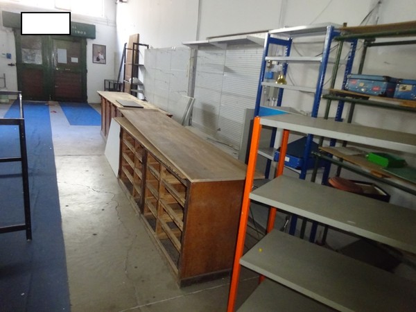 5#5425 Abbigliamento e arredi da negozio in vendita - foto 33