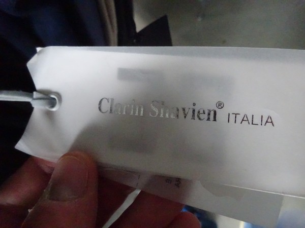 5#5425 Abbigliamento e arredi da negozio in vendita - foto 72