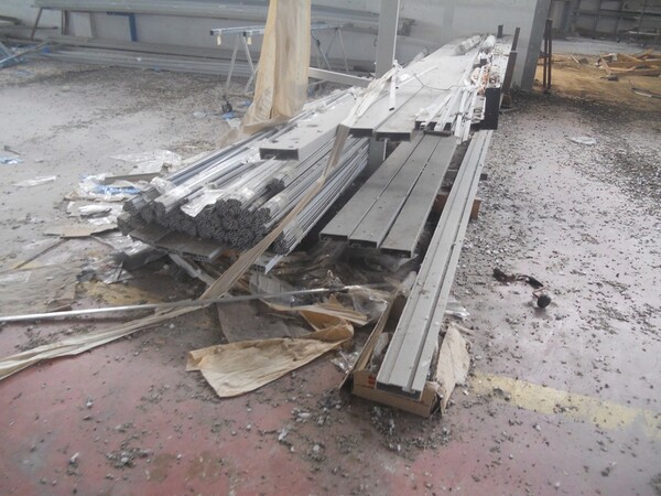 1#5427 Cantilever a muro e bandiera in vendita - foto 59