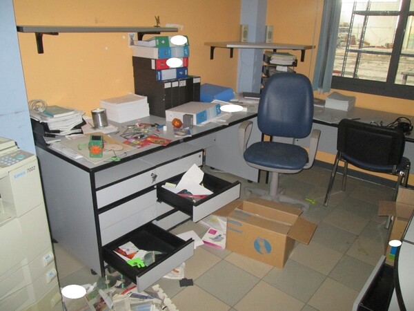 15#5427 Arredamento per ufficio in vendita - foto 31