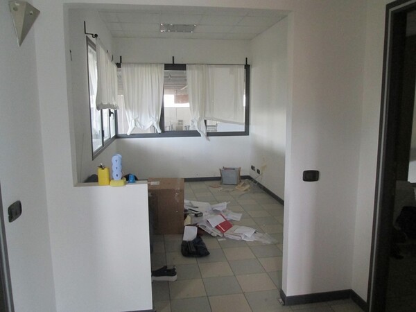 15#5427 Arredamento per ufficio in vendita - foto 38