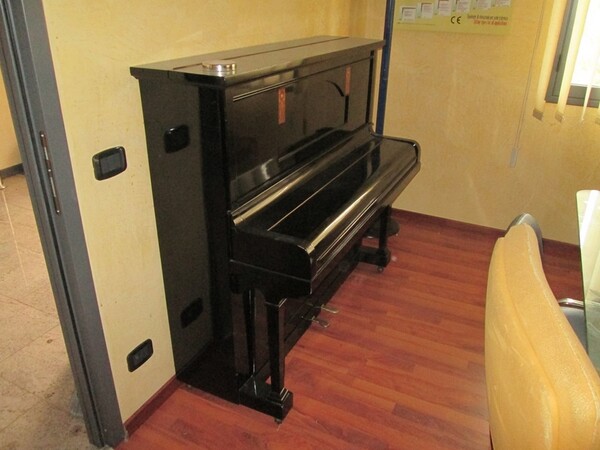 16#5427 Pianoforte Wilkemann in vendita - foto 1