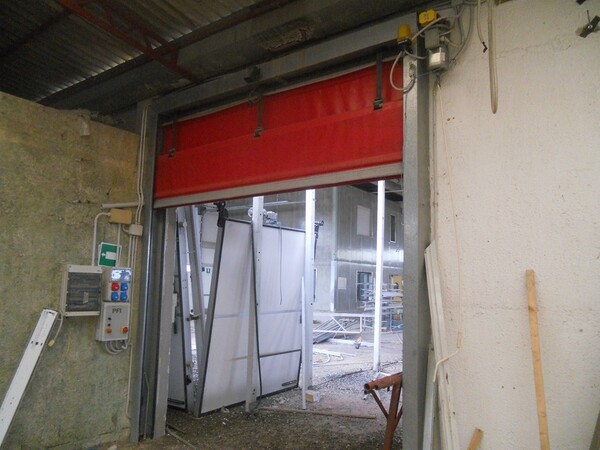 7#5427 Porta a tenda in vendita - foto 1