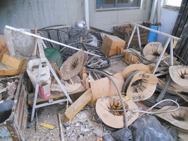 8#5427 Arredamento per officina in vendita - foto 14