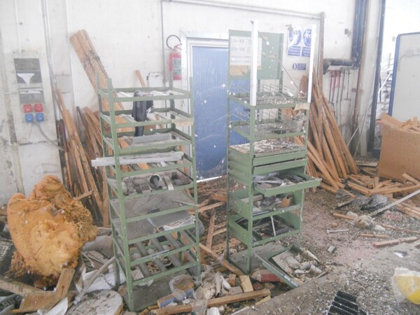 8#5427 Arredamento per officina in vendita - foto 19