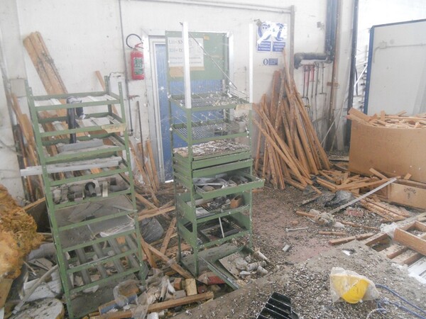 8#5427 Arredamento per officina in vendita - foto 23
