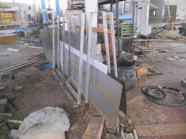 8#5427 Arredamento per officina in vendita - foto 44