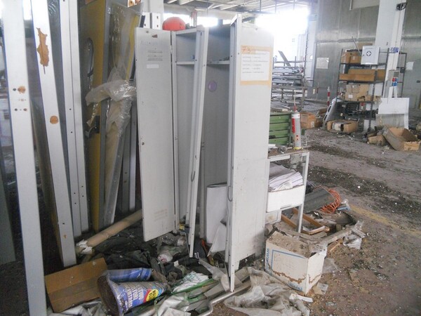 8#5427 Arredamento per officina in vendita - foto 50