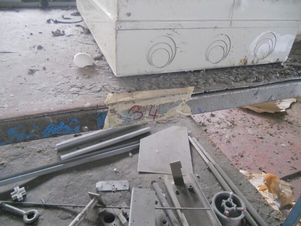 8#5427 Arredamento per officina in vendita - foto 55