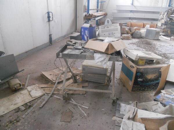 8#5427 Arredamento per officina in vendita - foto 59