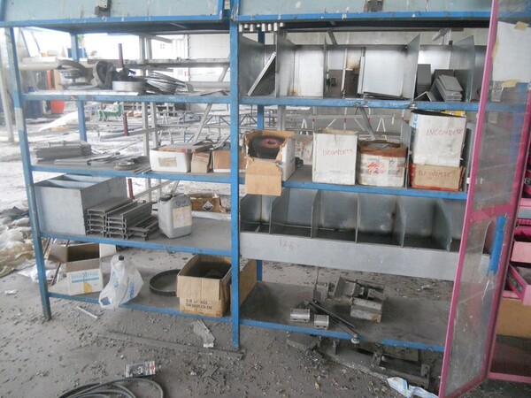 8#5427 Arredamento per officina in vendita - foto 69