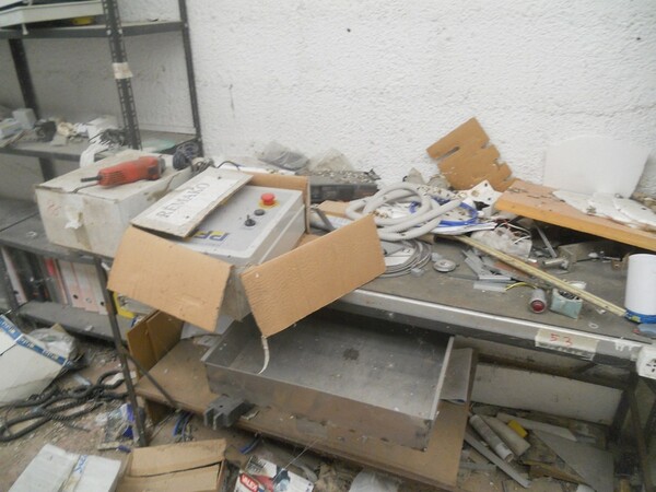 8#5427 Arredamento per officina in vendita - foto 93