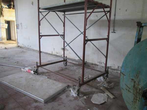 8#5427 Arredamento per officina in vendita - foto 112