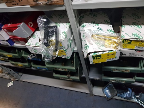 18#5432 Minuteria per serramenti in vendita - foto 90