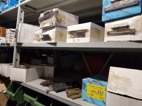 18#5432 Minuteria per serramenti in vendita - foto 126