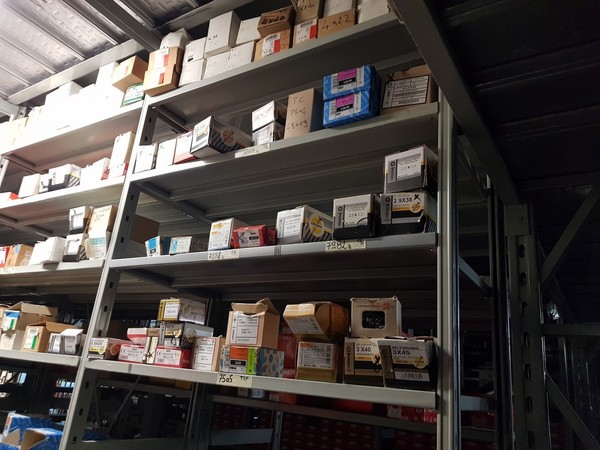 18#5432 Minuteria per serramenti in vendita - foto 206