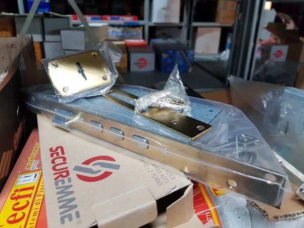 18#5432 Minuteria per serramenti in vendita - foto 230