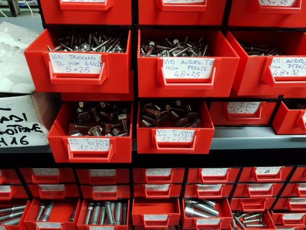18#5432 Minuteria per serramenti in vendita - foto 245