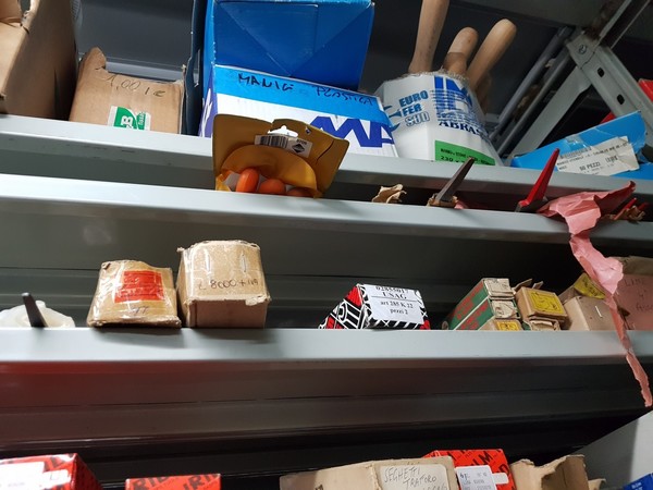 18#5432 Minuteria per serramenti in vendita - foto 272
