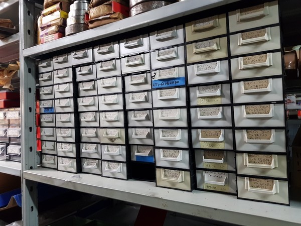 18#5432 Minuteria per serramenti in vendita - foto 275