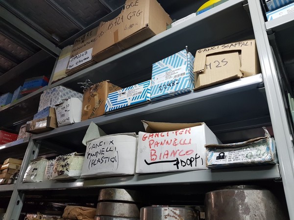 18#5432 Minuteria per serramenti in vendita - foto 293