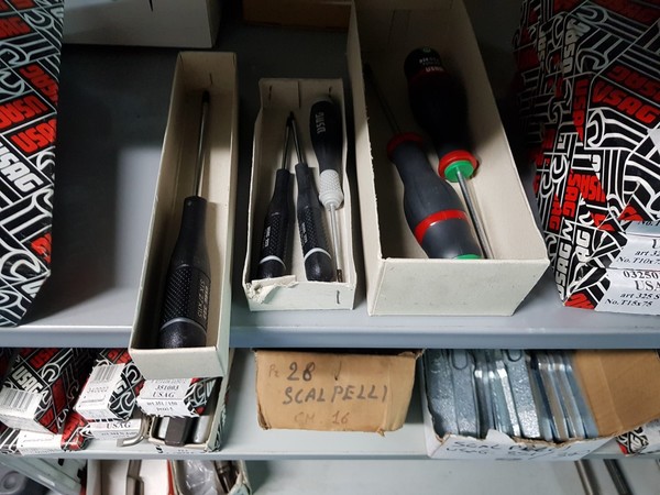 18#5432 Minuteria per serramenti in vendita - foto 331