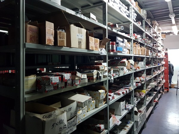 18#5432 Minuteria per serramenti in vendita - foto 356