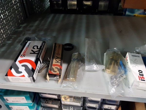 18#5432 Minuteria per serramenti in vendita - foto 363