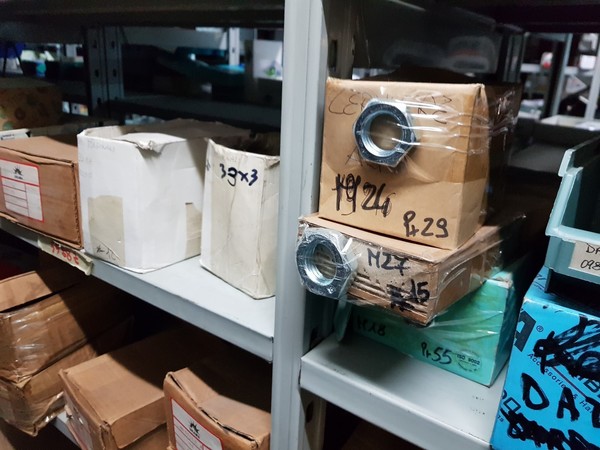 18#5432 Minuteria per serramenti in vendita - foto 374