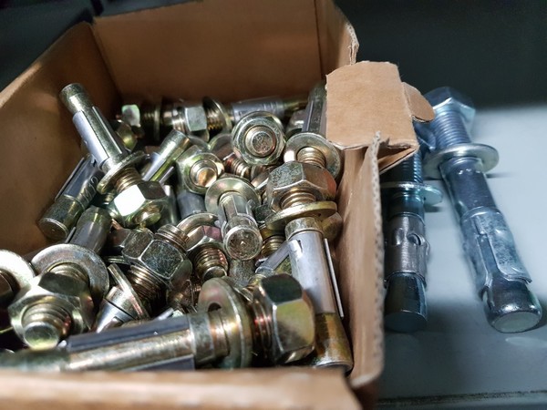 18#5432 Minuteria per serramenti in vendita - foto 400