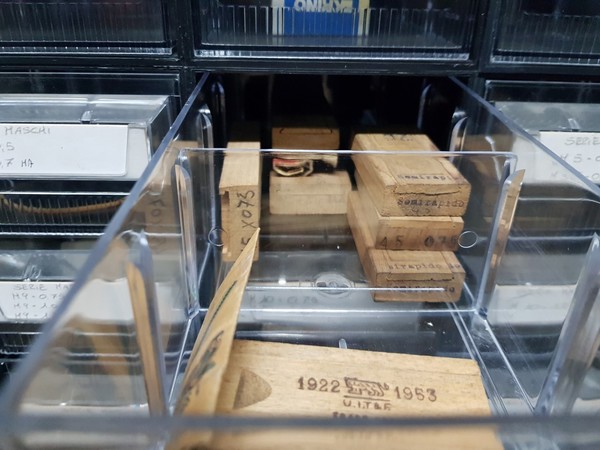 18#5432 Minuteria per serramenti in vendita - foto 453