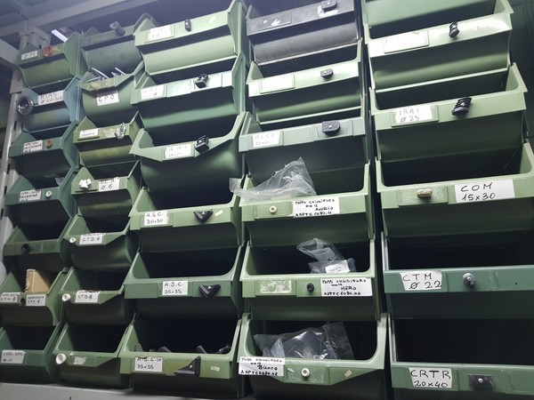 18#5432 Minuteria per serramenti in vendita - foto 454