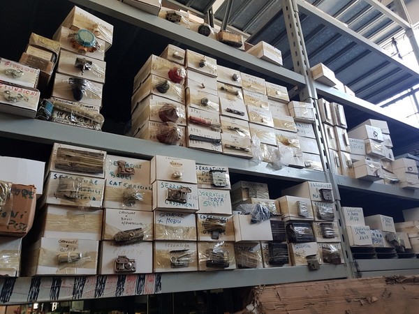 18#5432 Minuteria per serramenti in vendita - foto 480