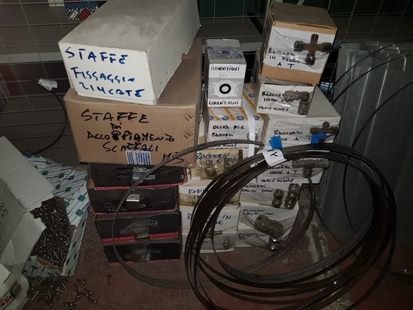 18#5432 Minuteria per serramenti in vendita - foto 503