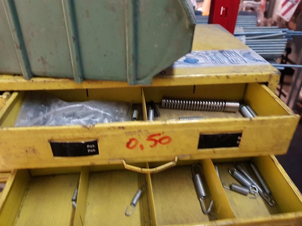 18#5432 Minuteria per serramenti in vendita - foto 507