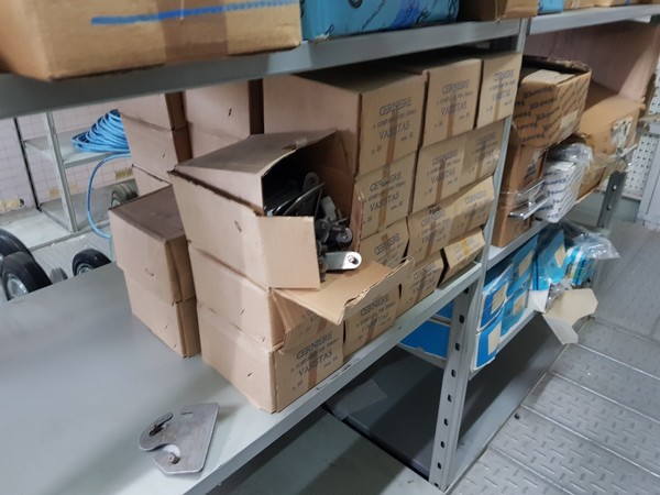 18#5432 Minuteria per serramenti in vendita - foto 564
