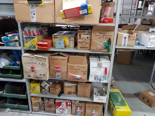 18#5432 Minuteria per serramenti in vendita - foto 590