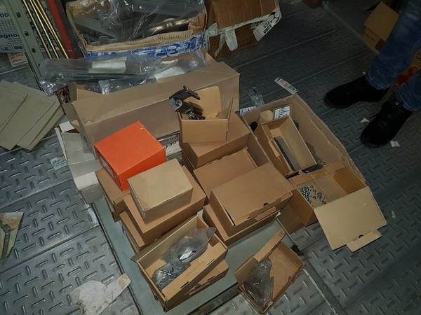 18#5432 Minuteria per serramenti in vendita - foto 665