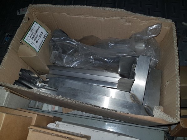 18#5432 Minuteria per serramenti in vendita - foto 666